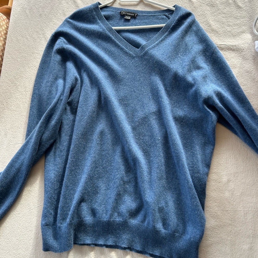 Holt Renfrew Men’s Cashmere V-Neck Sweater - Light Blue - XXL